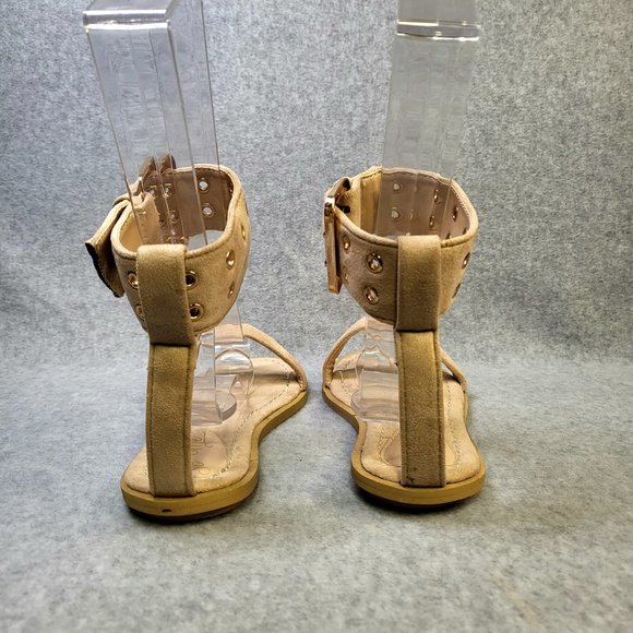 Nude Grommet Detailed Ankle Cuff Flat Sandal - Picture 4 of 9